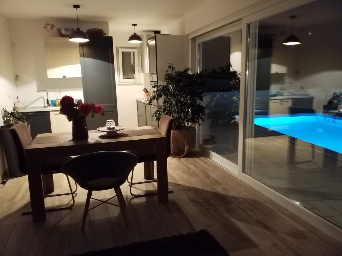 ウマグ Casa Emiliaヴィラ エクステリア 写真